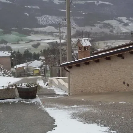 Agriturismo Castelfranco 컨트리하우스 *